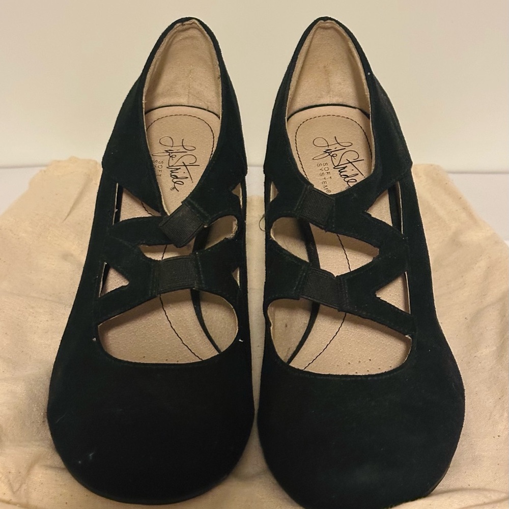 Life Stride Black Strappy Women's Heels